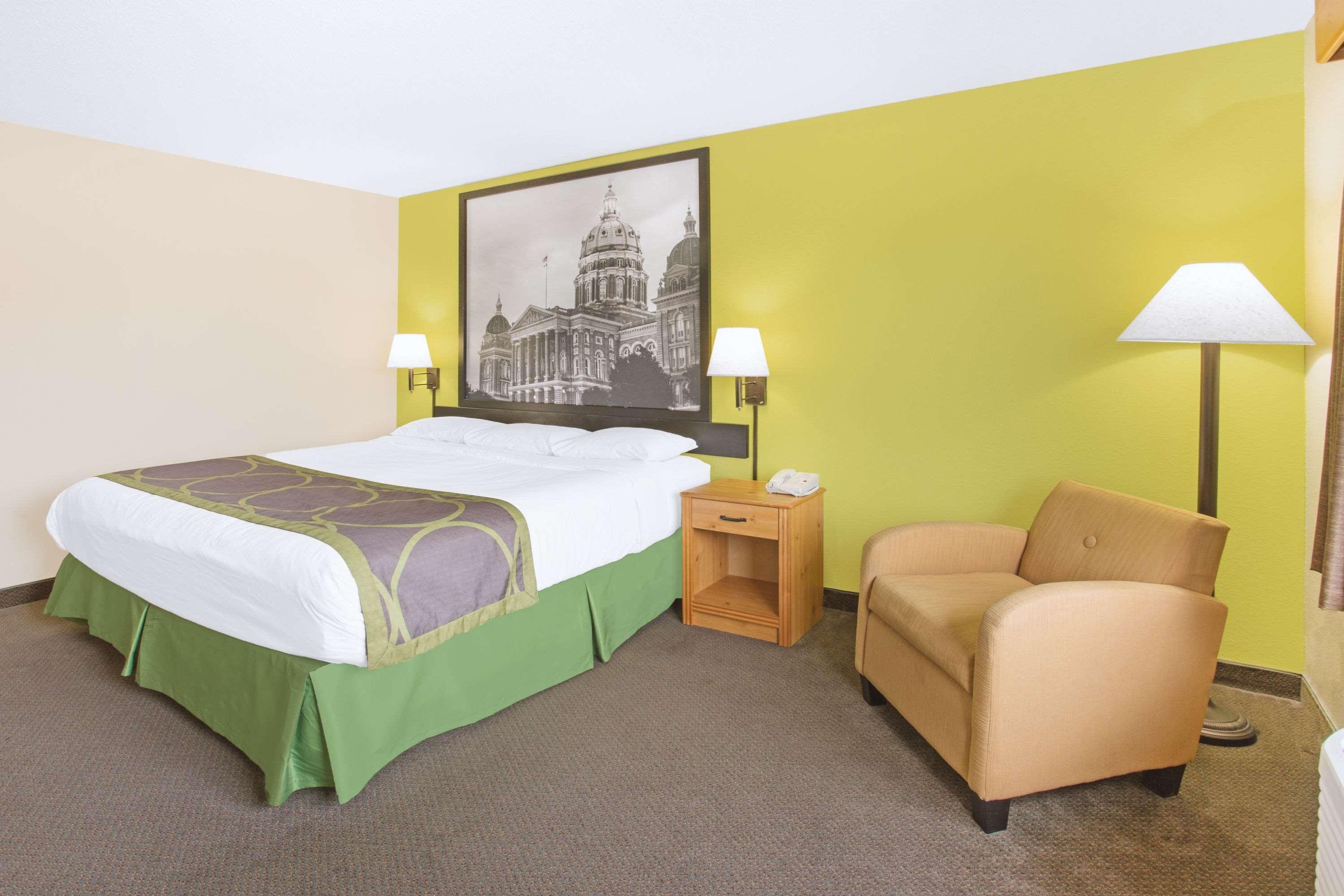 Super 8 By Wyndham Davenport Hotel Kültér fotó
